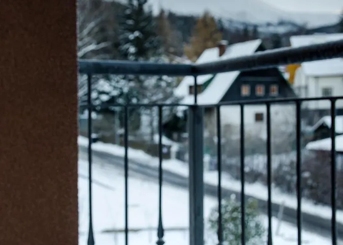 Karkonoskie Widoki Aparthotel 3*